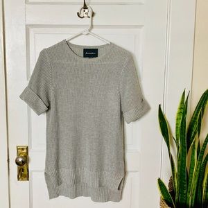 Short-sleeve Light Grey Knit S